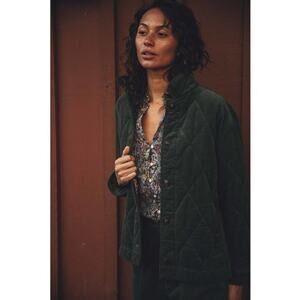 Birds of Paradis by Trovata Quilted Betty Jacket – Olive Green Thyme